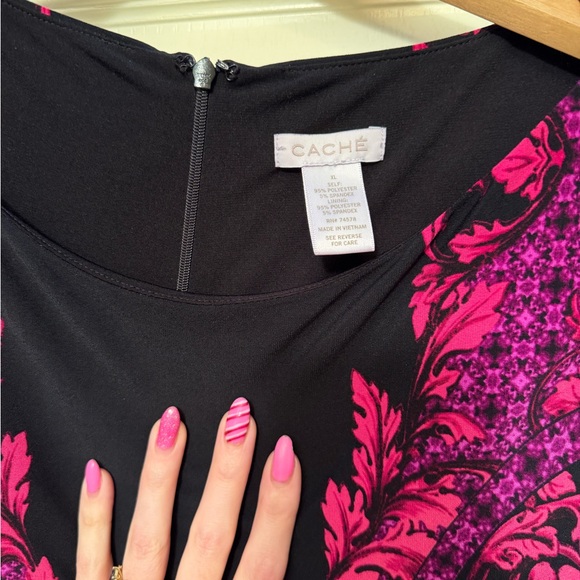 Cache Vibrant Black and Pink Floral Blouse - Picture 2 of 6